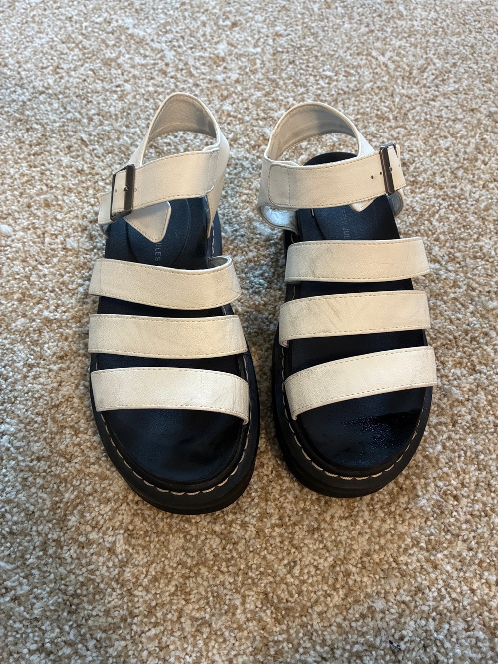 Sincerely Jules Daring White Strappy Sandals with Buckle Closure summer chunky
